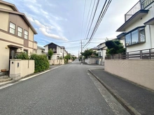 【神奈川県/横浜市青葉区松風台】青葉区松風台　古家付土地 前面道路