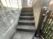 【東京都/板橋区赤塚】板橋区赤塚1丁目　売地 水路側　階段