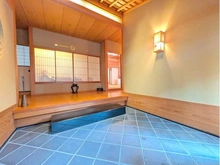 【兵庫県/芦屋市岩園町】芦屋市岩園町 古家付き土地 玄関