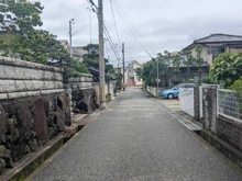 【兵庫県/神戸市北区鈴蘭台南町】神戸市北区鈴蘭台南町六丁目　古家付き土地 前面道路