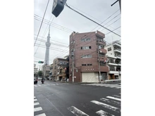 【東京都/墨田区横川】墨田区横川1丁目土地 前面道路：対象物件：写真中央茶色い建物
2026年9月10日現在解体中