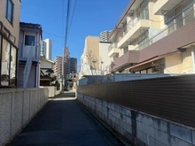 【埼玉県/川口市金山町】川口市金山町　建築条件付き土地　B区画 前面道路：南西4m公道 接面4.7m