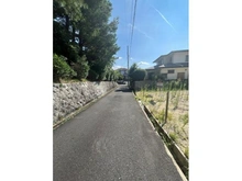 【大阪府/枚方市香里ケ丘】枚方市香里ケ丘四丁目　B号地 前面道路