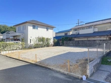 【大阪府/高槻市奥天神町】高槻市奥天神町一丁目 B号地 現地:※全2区画/手前側がB号地です。