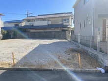 【大阪府/高槻市奥天神町】高槻市奥天神町一丁目 B号地 現地:※全2区画/向かって右手側がB号地です