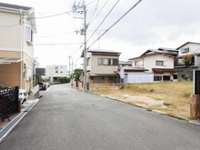 【大阪府/高槻市日吉台二番町】高槻市日吉台二番町　売土地 前面道路