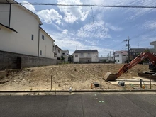 【大阪府/箕面市桜ケ丘】箕面市桜ケ丘3丁目土地　B号地 現地：全3区画