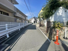 【大阪府/豊中市上野西】豊中市上野西二丁目　古家付土地 前面道路
