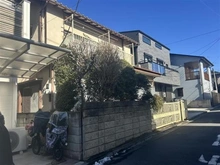 【東京都/練馬区大泉学園町】練馬区大泉学園町5丁目土地 現地（古家あり）：写真左側