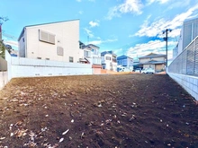 【東京都/練馬区石神井町】練馬区石神井町2丁目土地・B区画 現地：全2区画 中央手前