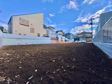 【東京都/練馬区石神井町】練馬区石神井町2丁目土地・B区画 現地：全2区画 写真中央手前