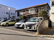 【埼玉県/さいたま市大宮区堀の内町】さいたま市大宮区堀の内1丁目　土地 現地（古家あり）：売買対象土地部分は写真の右側約100㎡になります。