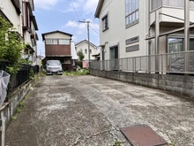 【埼玉県/さいたま市大宮区三橋】さいたま市大宮区三橋4丁目　古家付土地 現地（古家あり）：敷地入り口