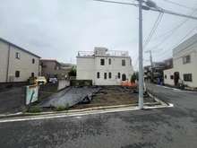 【神奈川県/横浜市鶴見区下野谷町】横浜市鶴見区下野谷町 売地 2区画 現地：全2区画（写真奥）