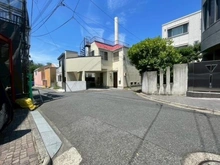 【東京都/目黒区三田】目黒区三田二丁目　古家付土地 前面道路