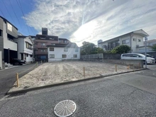 【兵庫県/神戸市東灘区魚崎北町】神戸市東灘区魚崎北町7丁目　建築条件付き売土地　B号地 現地：全2区画(右側)　道路側からの外観