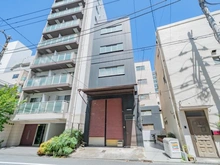 【東京都/江東区新大橋】江東区新大橋1丁目　建物付土地 現地（古家あり）：写真：真ん中の建物