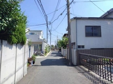 【神奈川県/藤沢市鵠沼海岸】藤沢市鵠沼海岸1丁目 前面道路