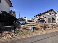 【東京都/小平市学園東町】小平市学園東町 土地 現地：全3区画　手前側