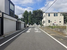 【埼玉県/さいたま市浦和区常盤】さいたま市浦和区常盤9丁目土地　A区画 前面道路：幅員：約8.1m