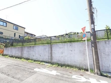 【東京都/町田市鶴川】町田市鶴川4丁目 現地：写真中央