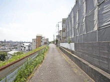 【神奈川県/横浜市保土ケ谷区星川】保土ヶ谷区星川3丁目　売地　A区画/全2区画 前面道路