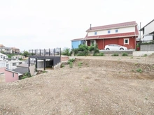 【神奈川県/横浜市西区老松町】西区老松町　売地　2区画/全2区画 現地：正面手前　全２区画