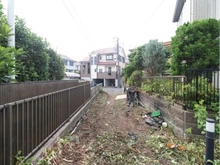 【神奈川県/横浜市港南区港南台】港南区港南台7丁目　土地 現地（古家あり）：通路部分