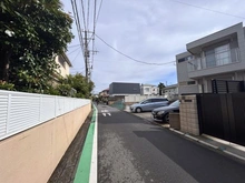 【神奈川県/藤沢市鵠沼海岸】藤沢市鵠沼海岸3丁目　土地　A区画／全3区画 前面道路