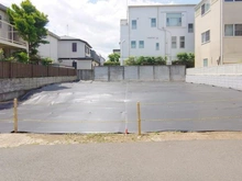【東京都/世田谷区代沢】世田谷区代沢二丁目　売地A区画 現地：全2区画
右側が対象地A区画
