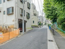 【東京都/文京区本駒込】本駒込4丁目　建築条件なし売地 前面道路