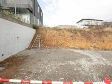 【神奈川県/川崎市多摩区栗谷】川崎市多摩区栗谷2丁目　1号地 現地：全2区画
左側