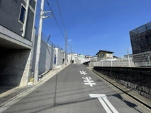 【神奈川県/川崎市麻生区千代ケ丘】川崎市麻生区千代ケ丘8丁目　6区画 前面道路