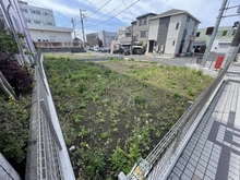【神奈川県/藤沢市用田】藤沢市用田　1区画 現地：全2区画
手前