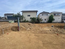 【東京都/町田市木曽西】町田市木曽西1丁目　建築条件付き1-O区画 現地：全16区画
造成工事中