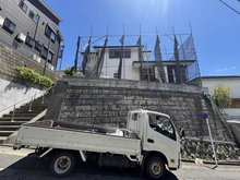 【神奈川県/川崎市麻生区百合丘】川崎市麻生区百合丘1丁目　土地 現地（古家あり）