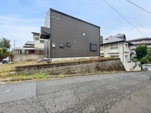 【神奈川県/川崎市麻生区東百合丘】川崎市麻生区東百合丘2丁目　建築条件付き土地 現地（古家あり）