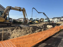 【神奈川県/横浜市栄区桂台西】栄区桂台西2丁目　土地　2区画/全8区画 現地：2区画/全8区画（写真中央）