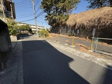 【神奈川県/鎌倉市腰越】鎌倉市腰越5丁目　土地　全1区画 前面道路