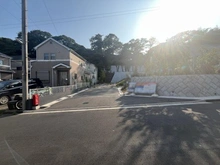 【神奈川県/鎌倉市二階堂】鎌倉市二階堂　売地No.3(全4区画) 前面道路：北東側開発道路(幅員約6.15m)