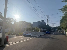 【神奈川県/鎌倉市二階堂】鎌倉市二階堂　売地No.4(全4区画) 前面道路：北東側市道(幅員約6.0m)