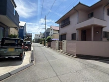 【神奈川県/鎌倉市腰越】鎌倉市腰越一丁目　古家付土地 前面道路