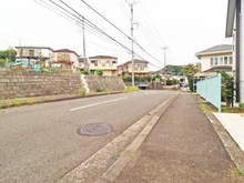 【神奈川県/横浜市都筑区東山田】都筑区東山田1丁目　建築条件付売地2号地（全2区画） 前面道路