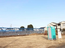 【東京都/小平市鈴木町】小平市鈴木町1丁目売地(5・4-E) 現地：全16区画 奥側・左側から2つ目の区画