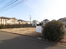 【東京都/小平市鈴木町】小平市鈴木町1丁目売地(11・5-C) 現地：全16区画　写真手前・道路側