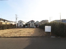 【東京都/小平市鈴木町】小平市鈴木町1丁目売地(12・5-D) 現地：全16区画　写真中央・奥側
