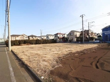 【東京都/小平市鈴木町】小平市鈴木町1丁目売地(15・5-G) 現地：全16区画　写真手前・道路側