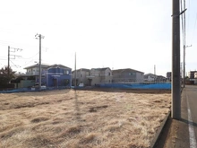 【東京都/小平市鈴木町】小平市鈴木町1丁目売地(15・5-G) 現地：全16区画　写真奥・道路側