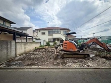 【東京都/世田谷区上用賀】世田谷区上用賀三丁目　建築条件付売地(1)区画（全2区画） 現地：全2区画、左側