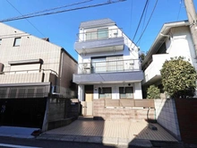 【東京都/世田谷区下馬】世田谷区下馬1丁目　売地 現地（古家あり）：写真中央